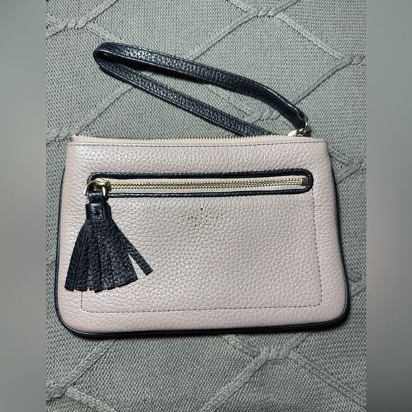 kate spade Handbags - Kate Spade Chester Street Tinie Almond Black Pebbled Leather Wristlet Clutch